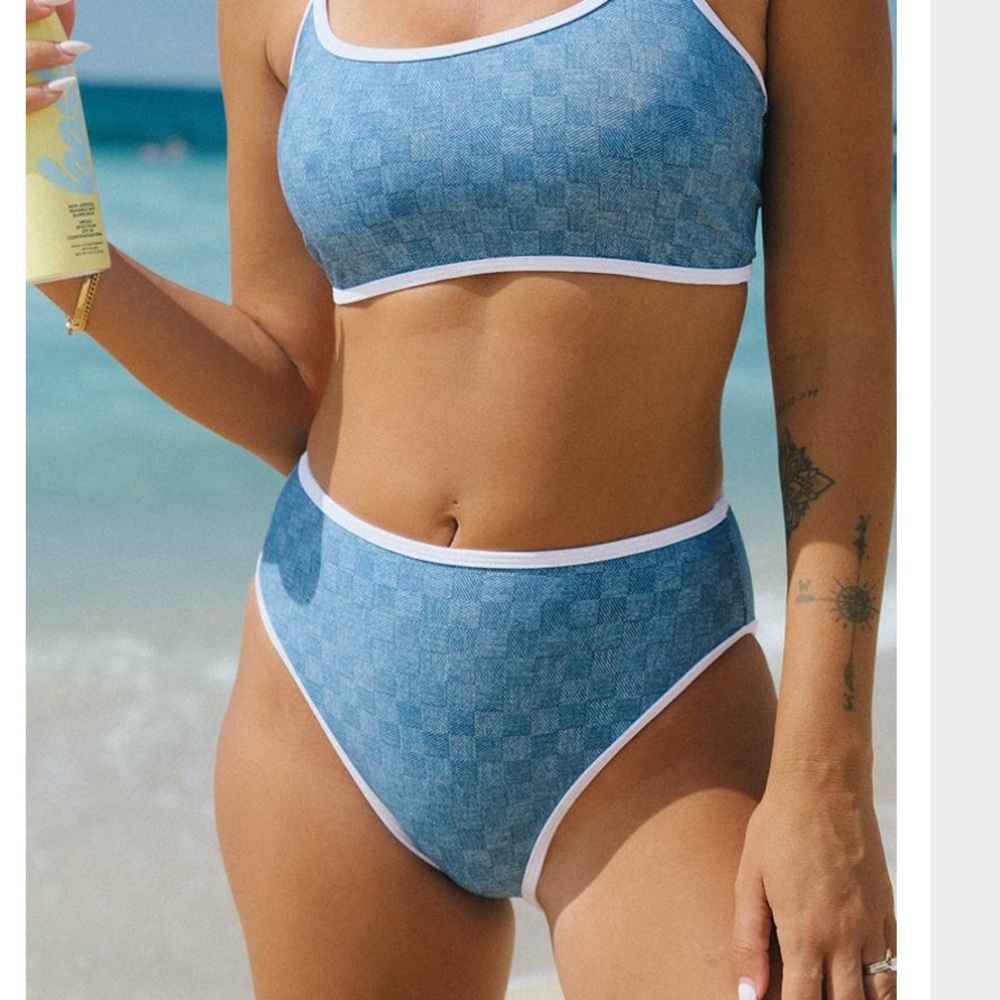 Beach Riot Hester Bottom size M